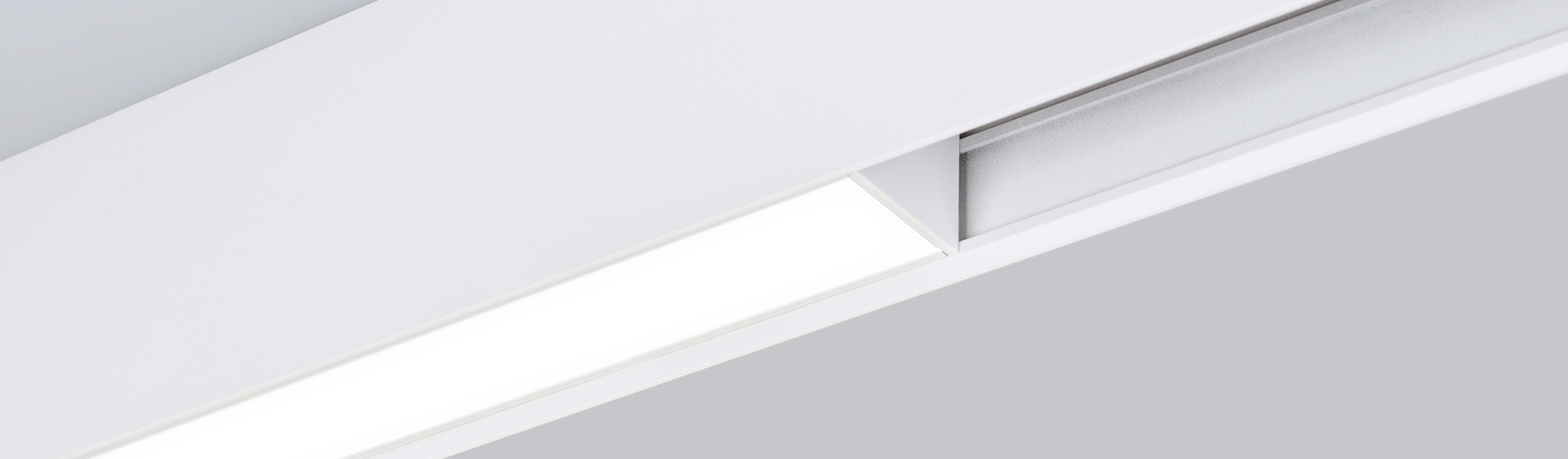 UM5024b_FLAT_TOP_2048.jpg