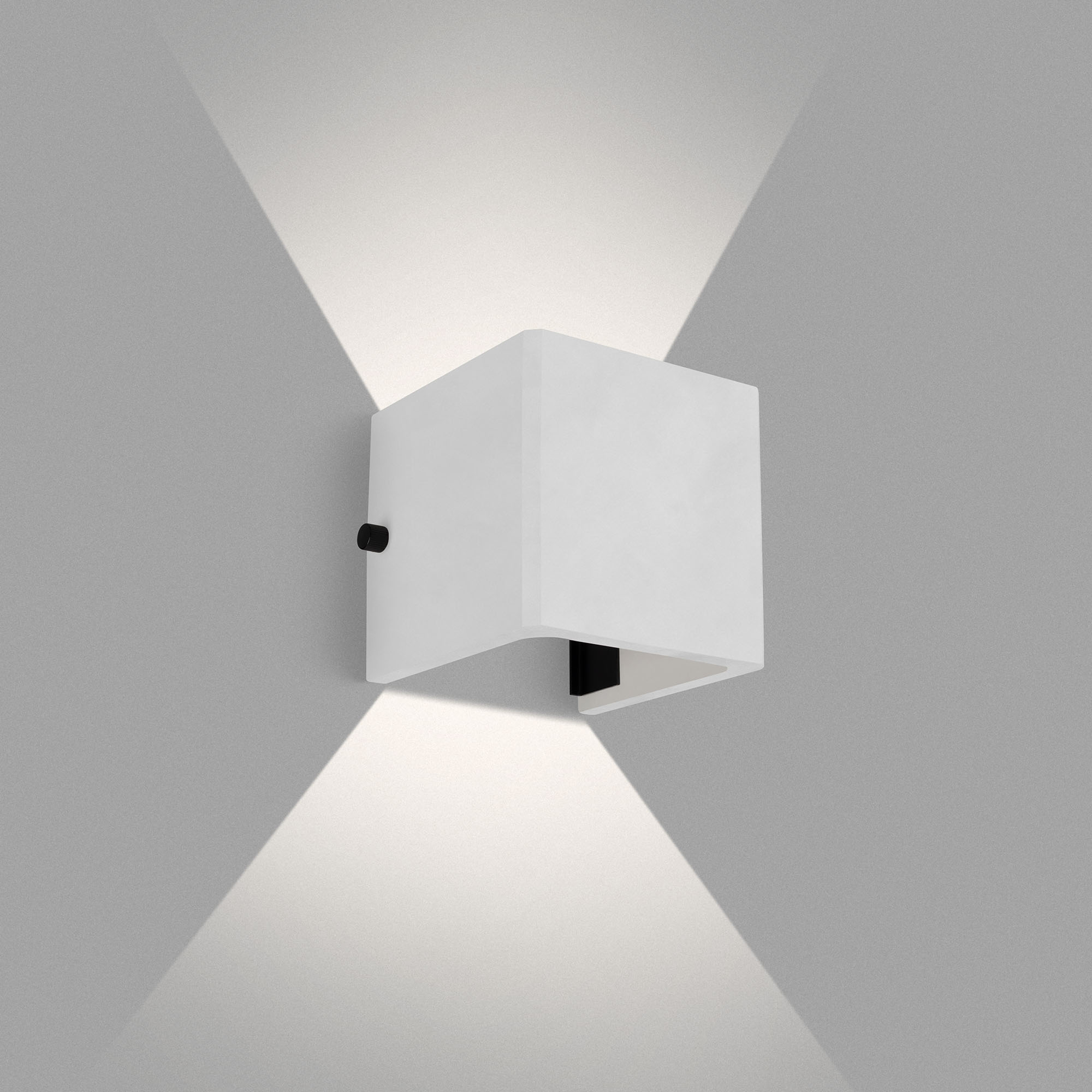 051039-1_058169 light.jpg